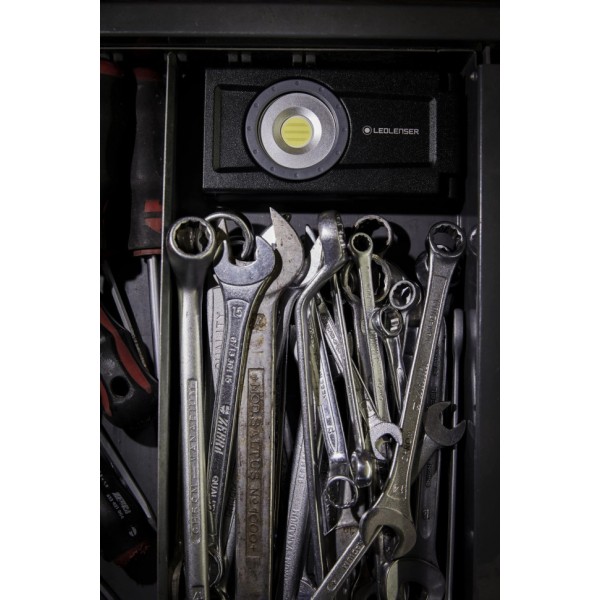 Ліхтар-прожектор LedLenser IF3R